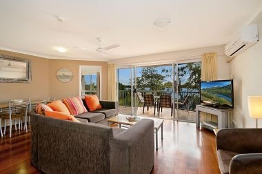 Maroochydore-Accommodation-Couples-Spa-Rooftop-3